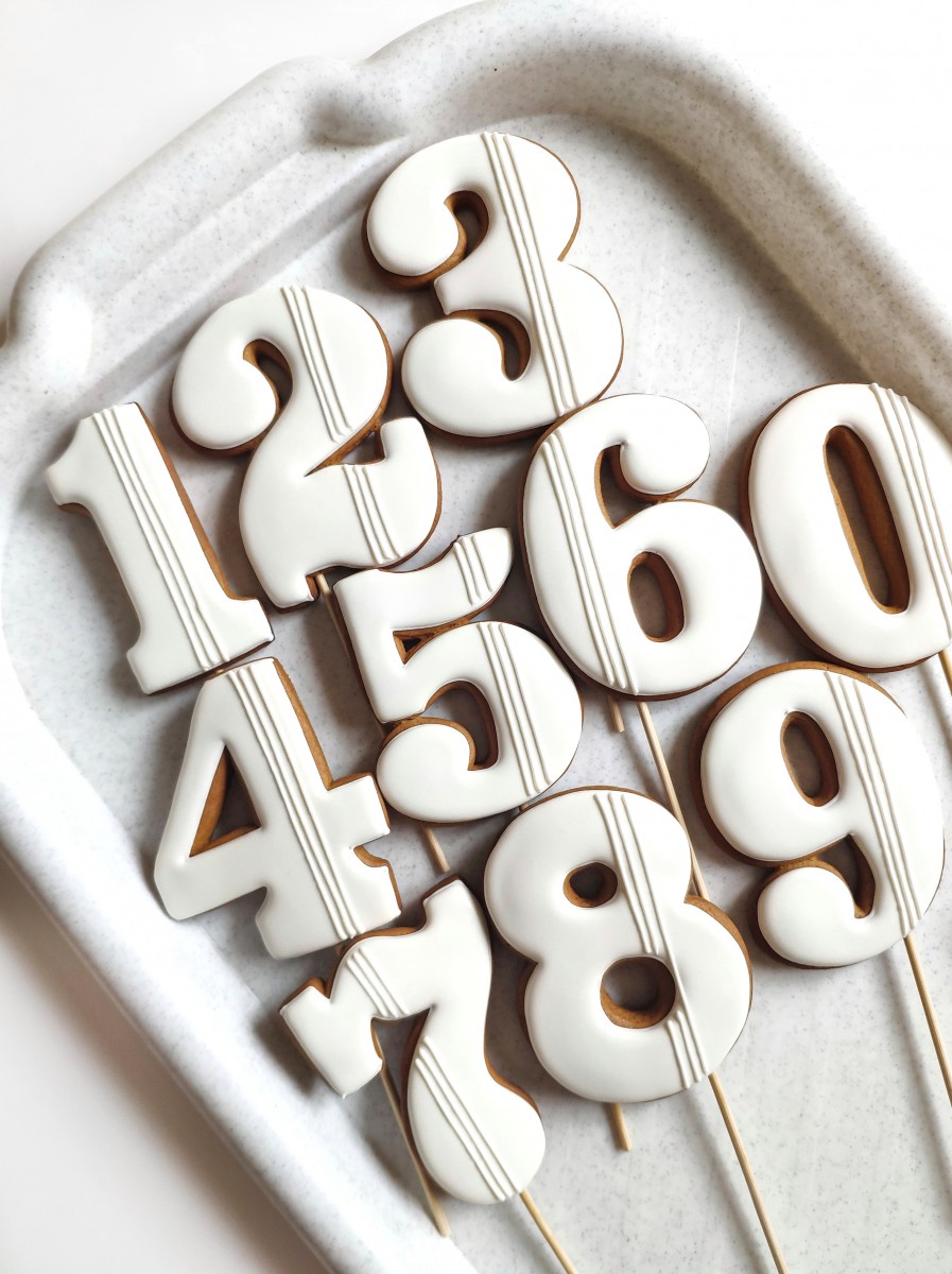 Пряник белый Цифра 3