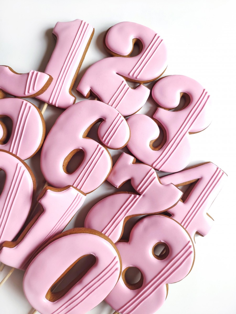 Пряник розовый Цифра 6