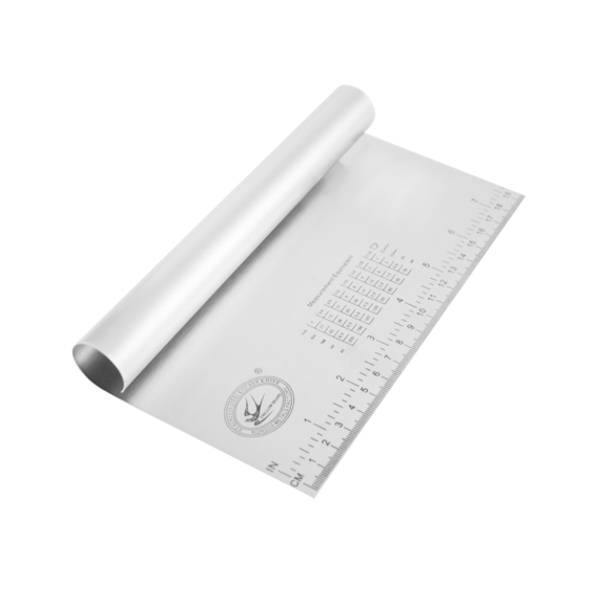 Скребок металлический с ручкой и разметкой 20 см